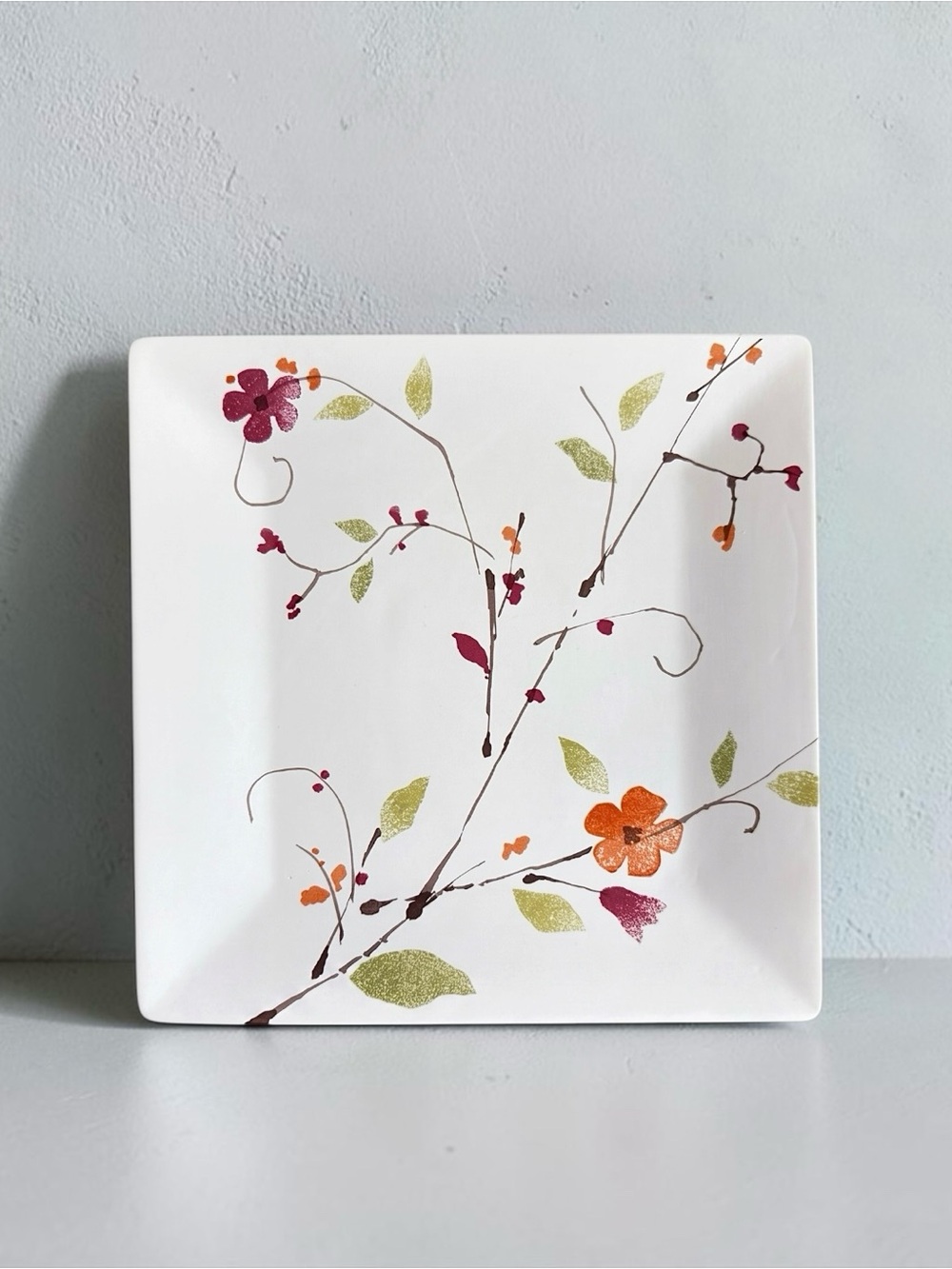 Crate & Barrel White Square Dinner Plate Orange, Purple, Green Floral Design 8”